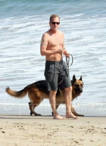 Kiefer Sutherland With Jay Jay